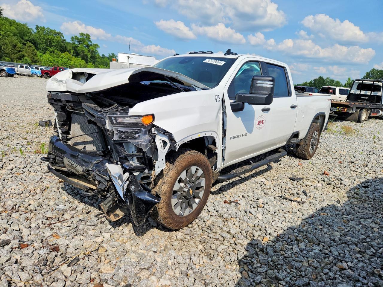 2025 Chevrolet Silverado K2500 Custom