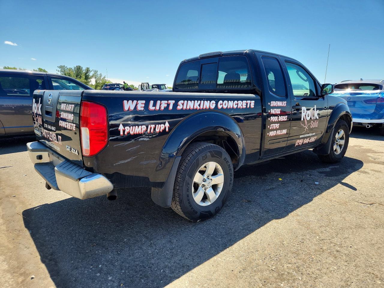 2010 Nissan Frontier Se V6 - Image 3