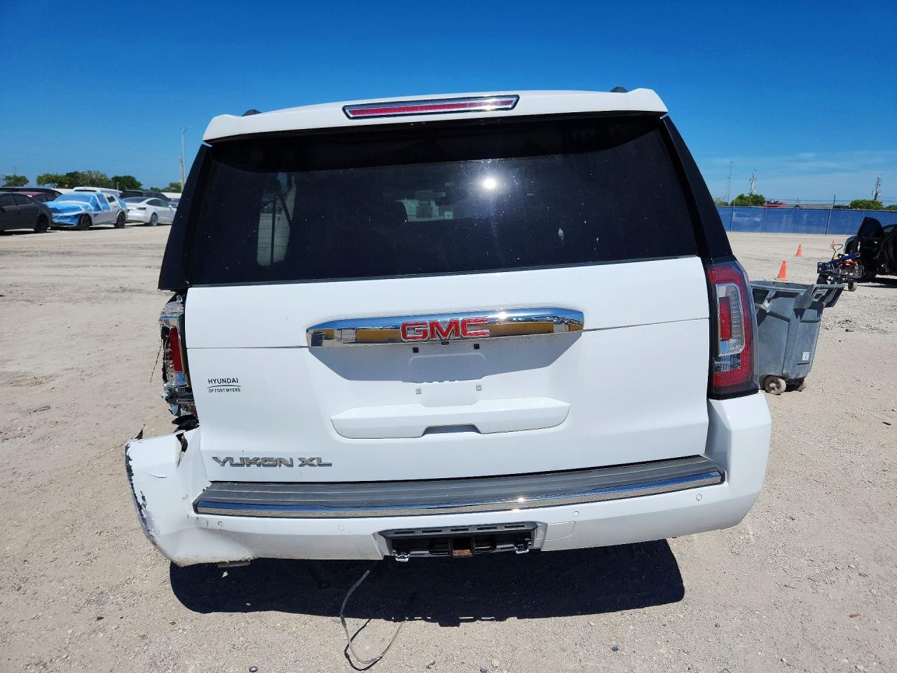 2020 GMC Yukon Xl Denali - Фото 6