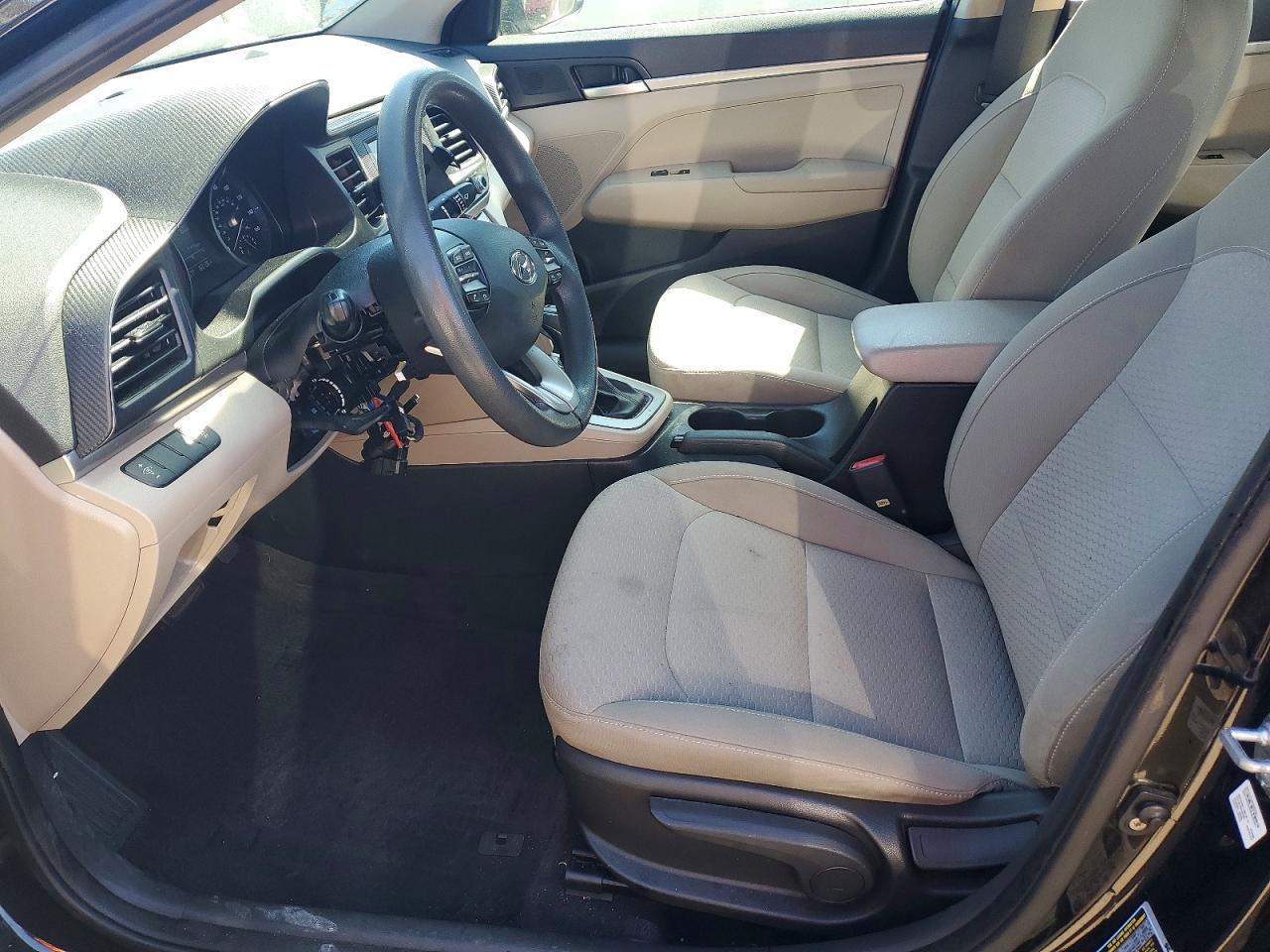 2019 Hyundai Elantra Se - Фото 7