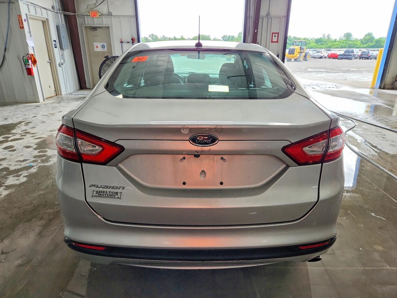 2015 Ford Fusion S - Image 6
