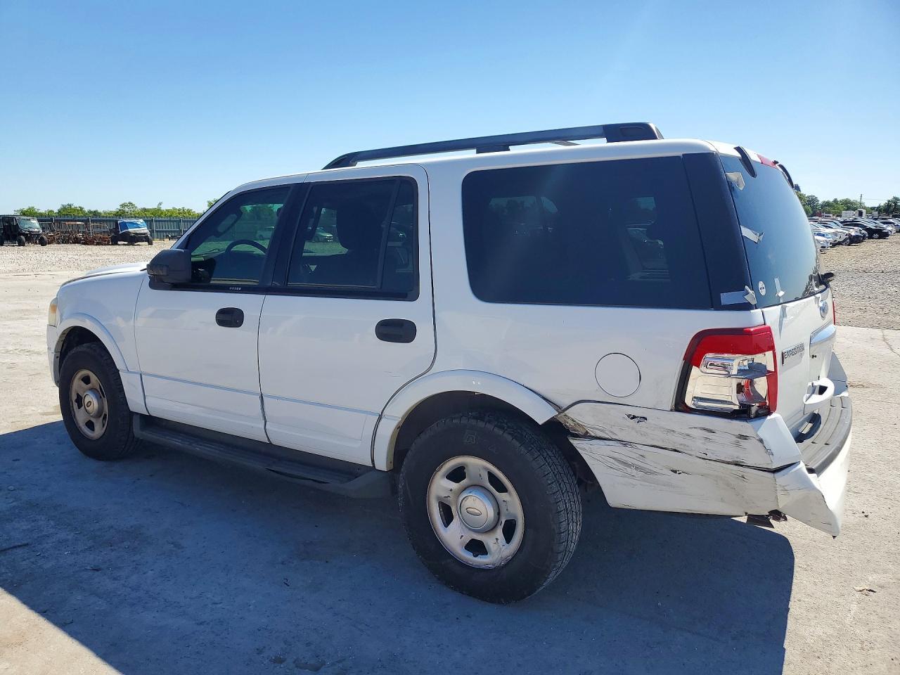 2009 Ford Expedition - Image 2