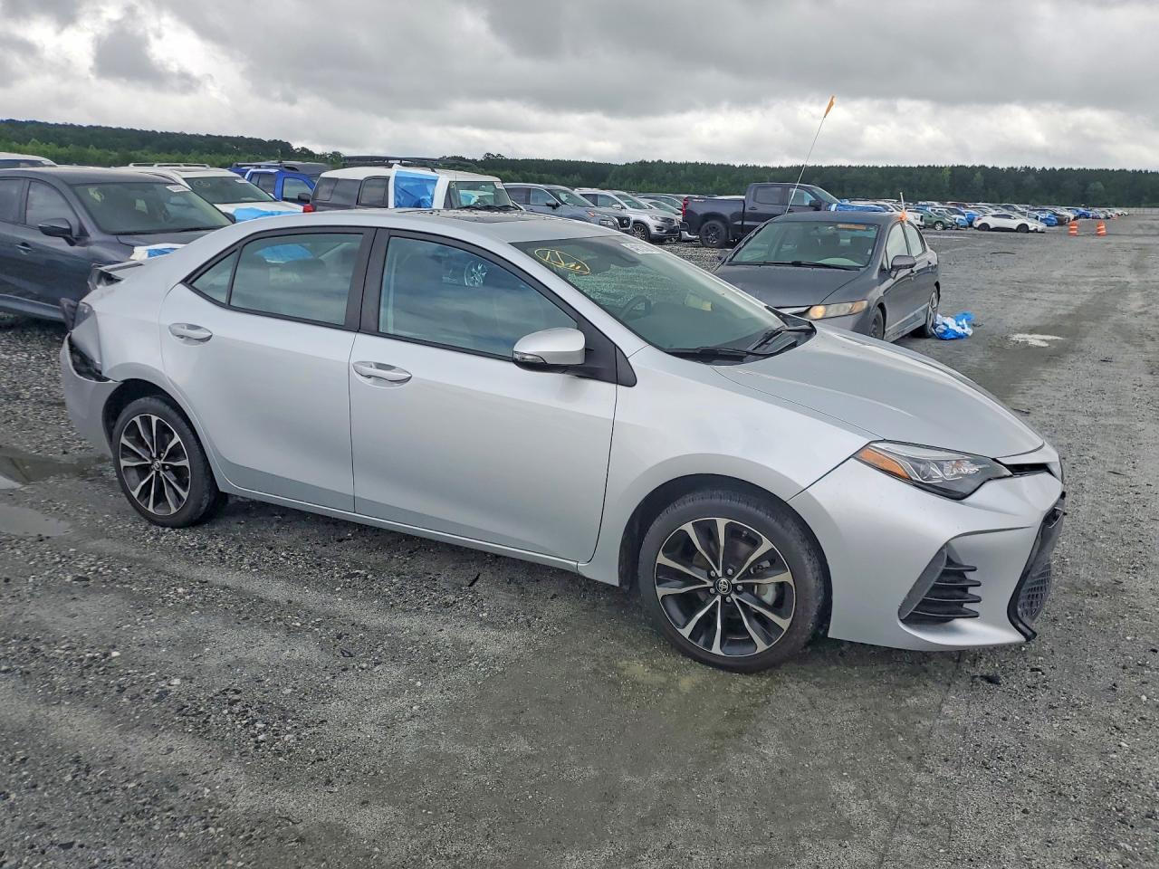 2018 Toyota Corolla Se - Фото 4