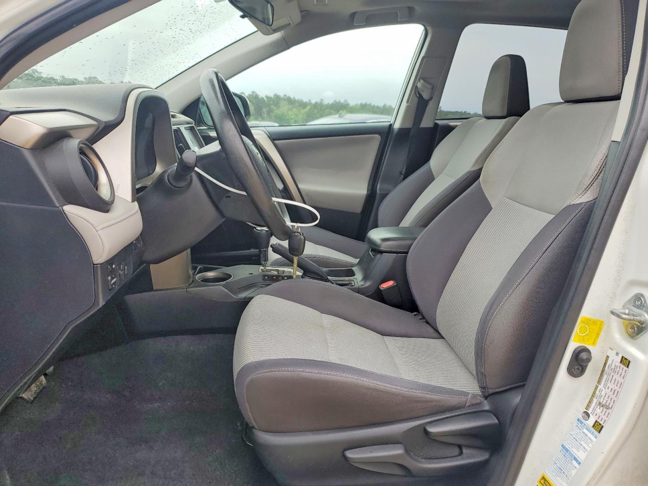 2015 Toyota Rav4 Xle - Image 7