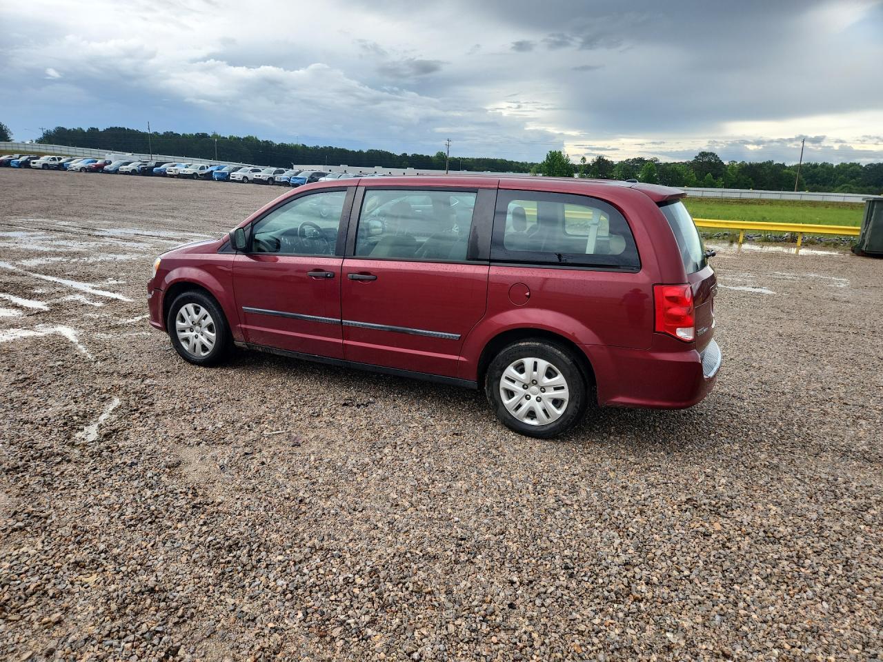 2016 Dodge Grand Caravan Se - Image 2