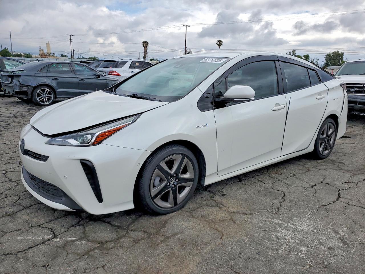 2019 Toyota Prius Xle