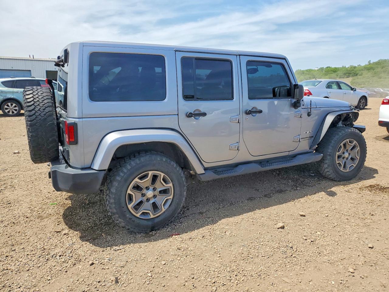 2018 Jeep Wrangler Unlimited Sahara - Image 3