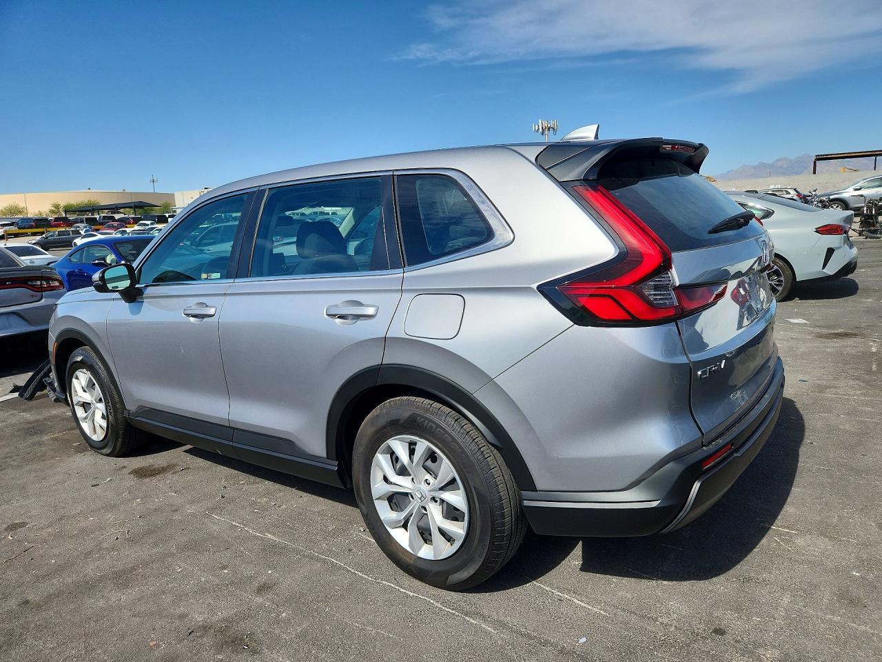 2024 Honda Crv - Image 2