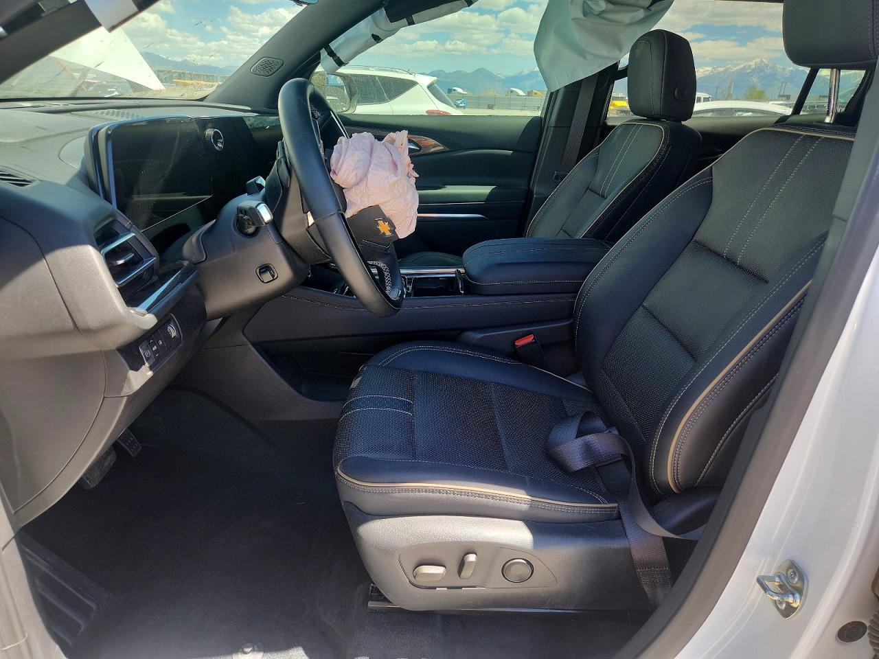 2025 Chevrolet Traverse High Country - Фото 7
