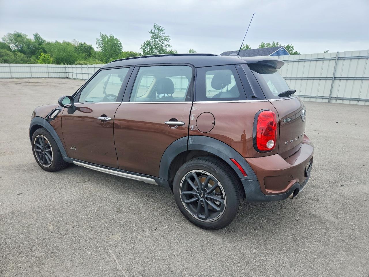 2015 Mini Cooper S Countryman - Image 2