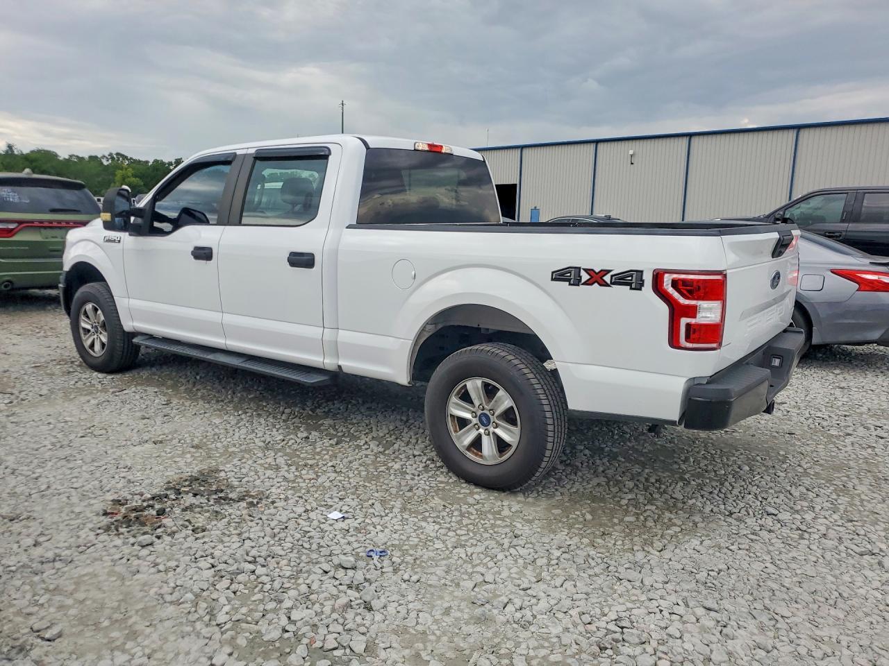 2018 Ford F150 Supercrew - Фото 2
