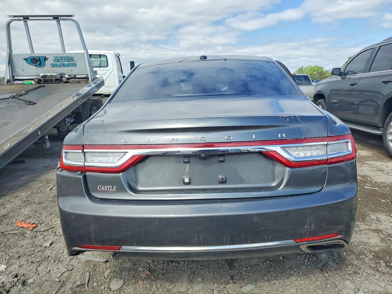 2017 Lincoln Continental Reserve - Фото 6