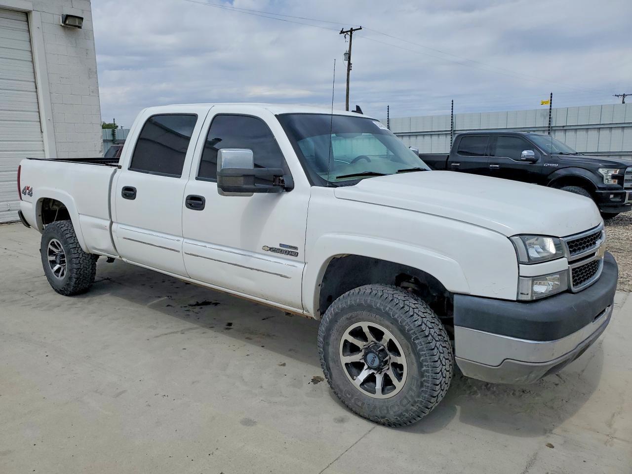 2006 Chevrolet Silverado K2500 Heavy Duty - Фото 4