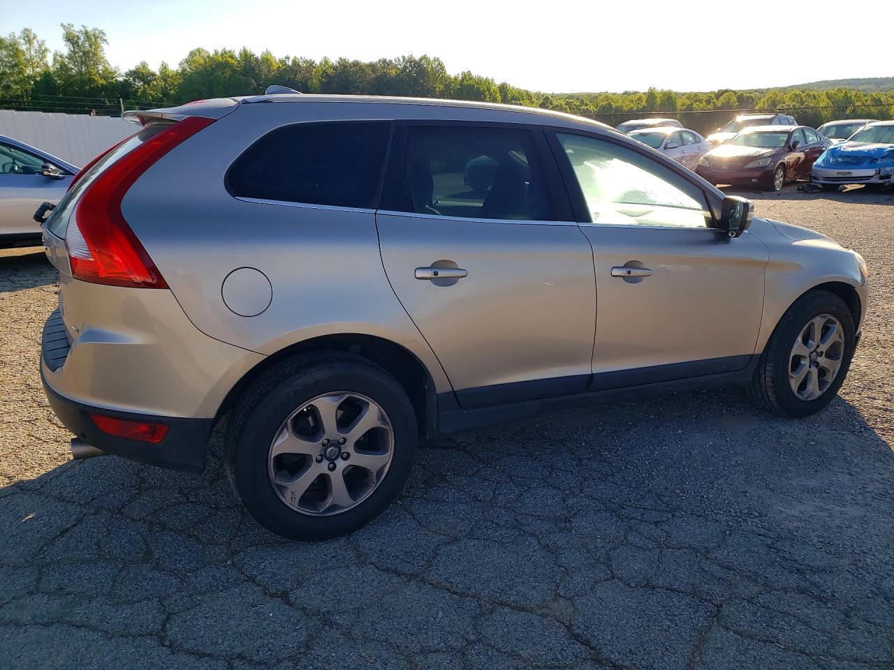2013 Volvo Xc60 3.2 - Image 3