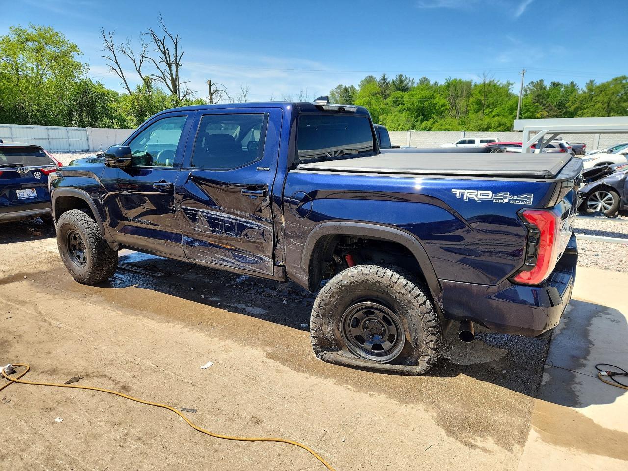 2024 Toyota Tundra Limited Hv - Image 2