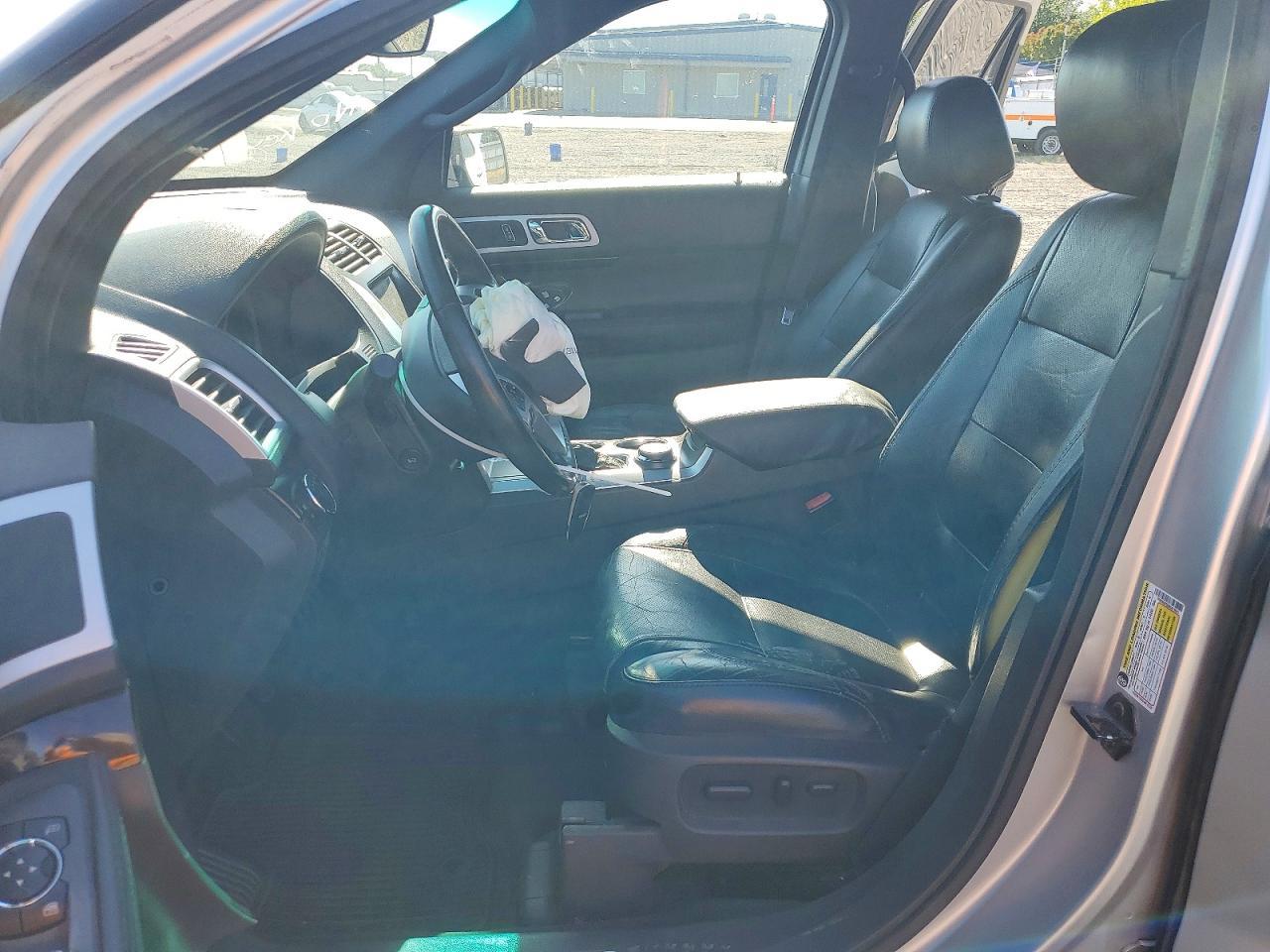2011 Ford Explorer Limited - Фото 7