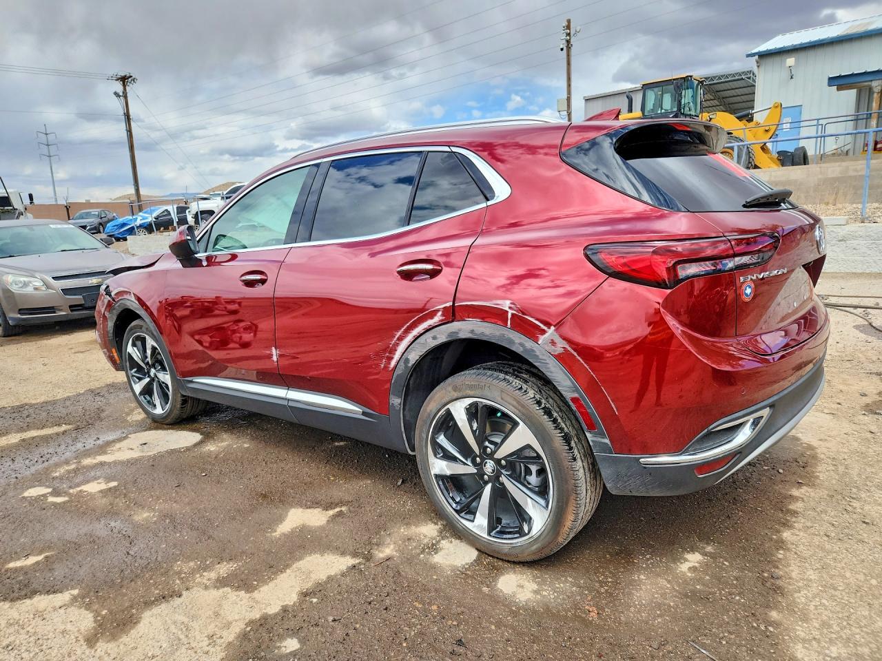 2022 Buick Envision Essence - Image 2