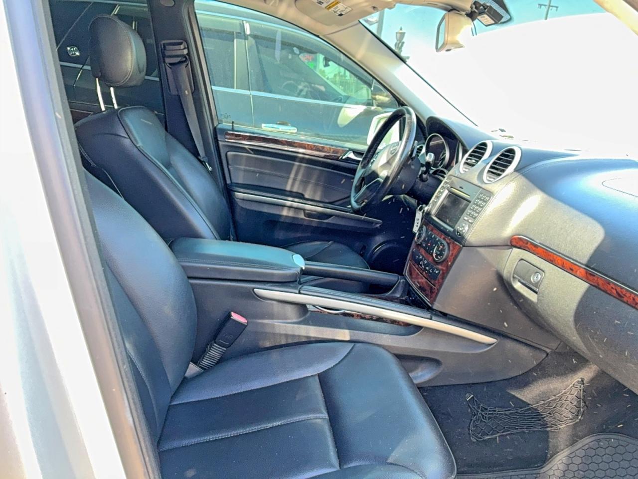 2011 Mercedes-Benz Gl 450 4Matic - Image 5