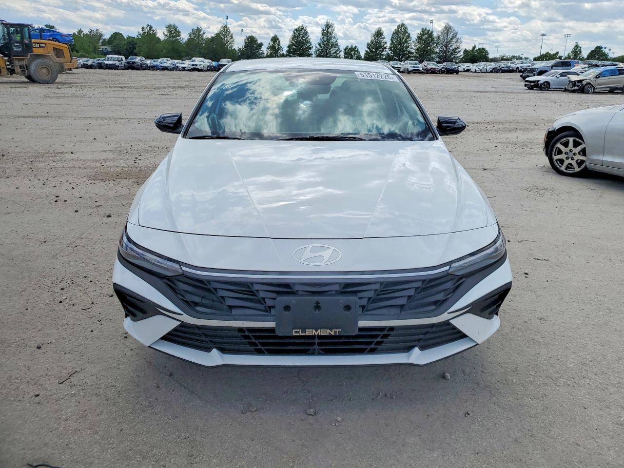 2025 Hyundai Elantra Sel Sport - Фото 5