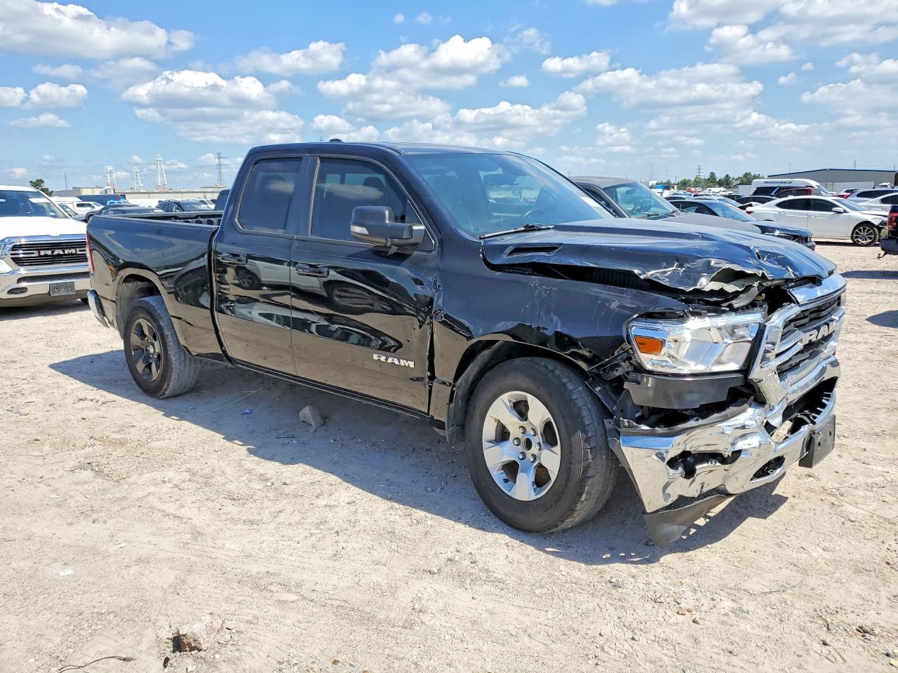 2021 Ram 1500 Big Horn - Фото 4