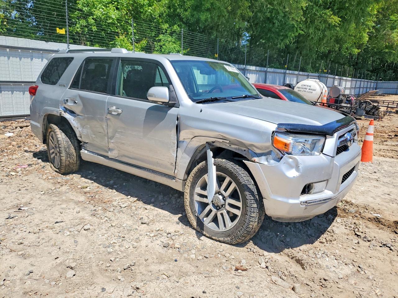 2011 Toyota 4Runner Limited - Image 4