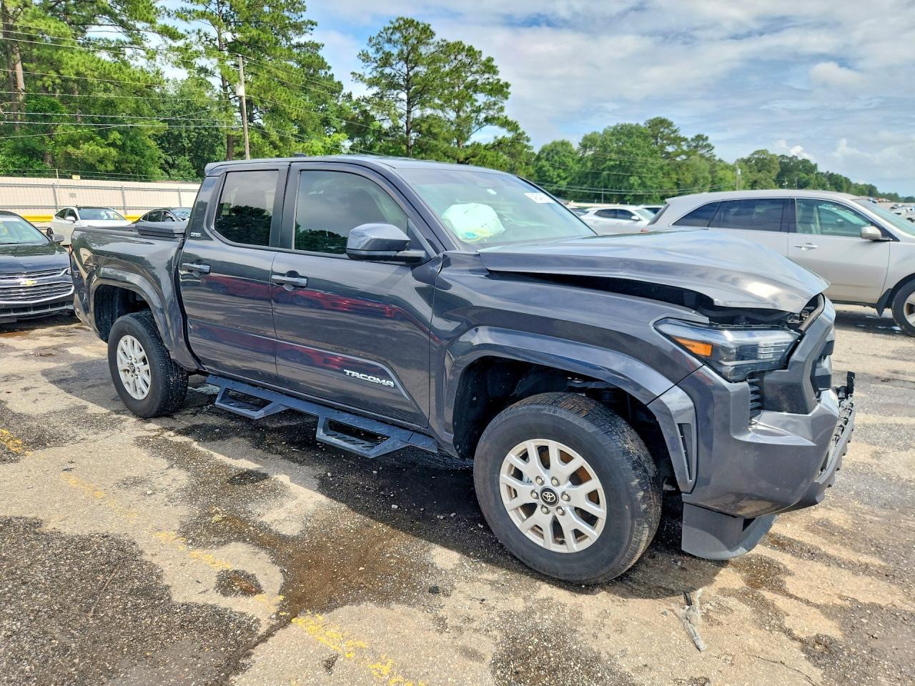 2024 Toyota Tacoma Sr5 - Image 4
