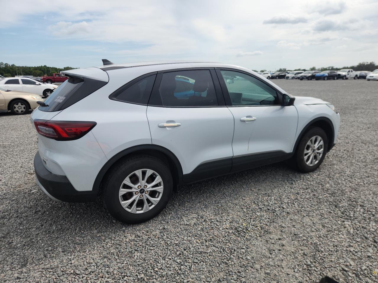 2025 Ford Escape Active - Фото 3