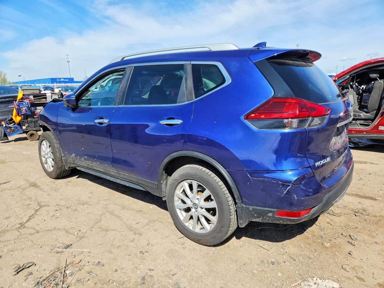 2017 Nissan Rogue S - Image 2