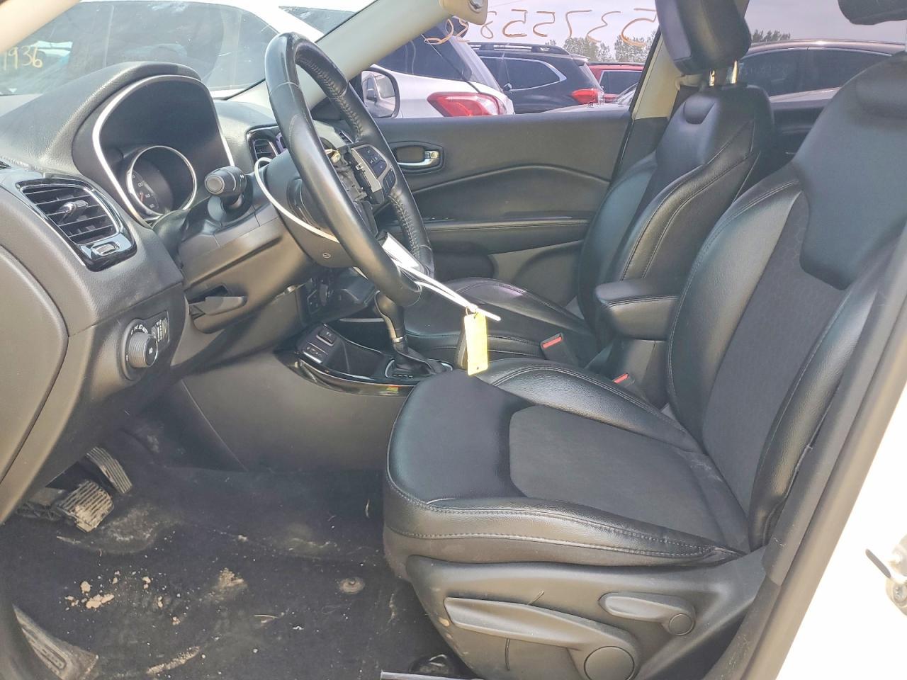 2019 Jeep Compass Latitude - Фото 7
