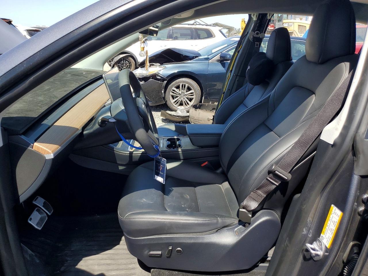 2023 Tesla Model Y - Фото 7
