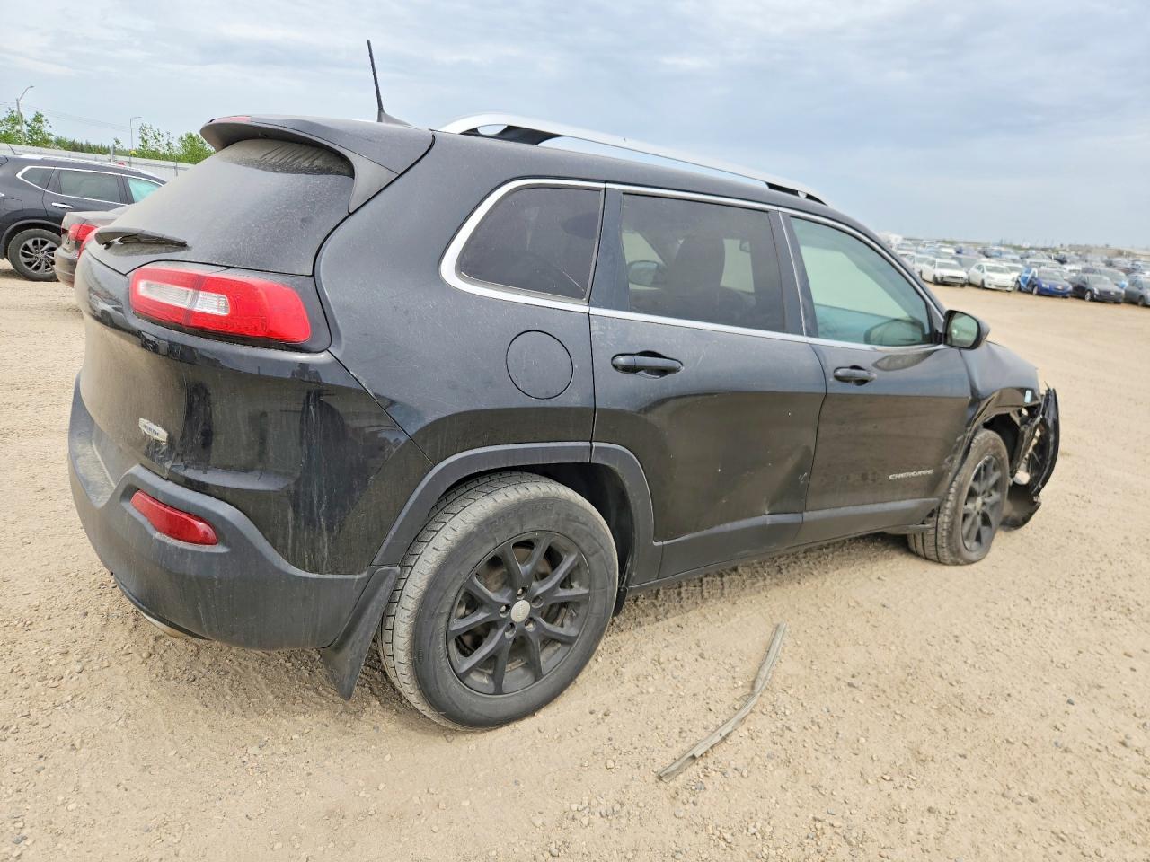 2016 Jeep Cherokee Latitude - Фото 3