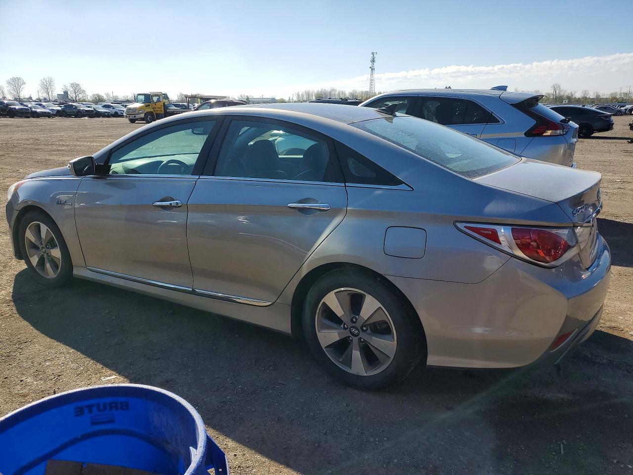 2011 Hyundai Sonata Hybrid - Фото 2