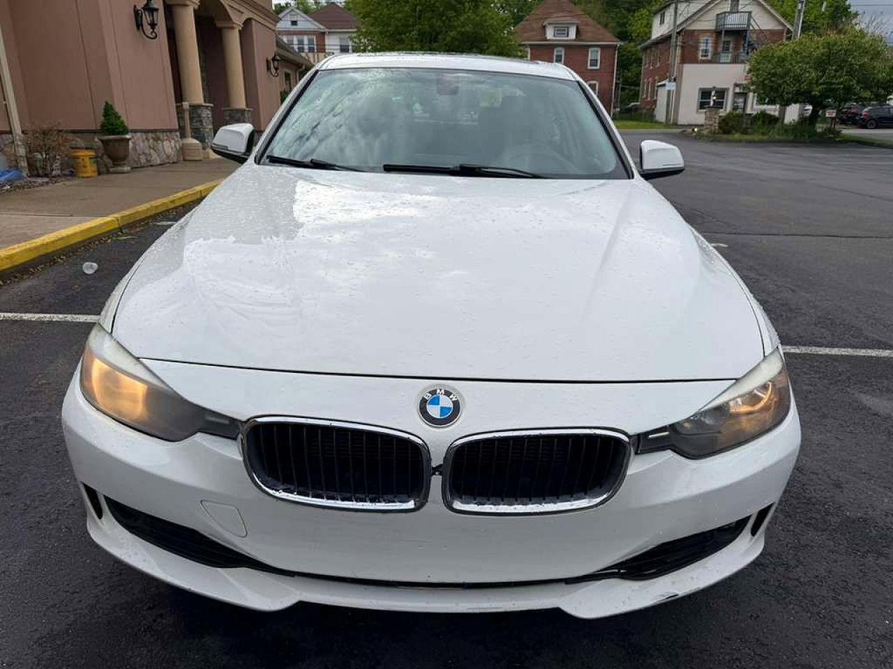 2014 BMW 328 Xi - Image 5