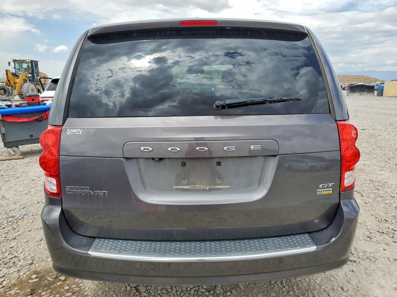 2018 Dodge Grand Caravan Gt - Image 6