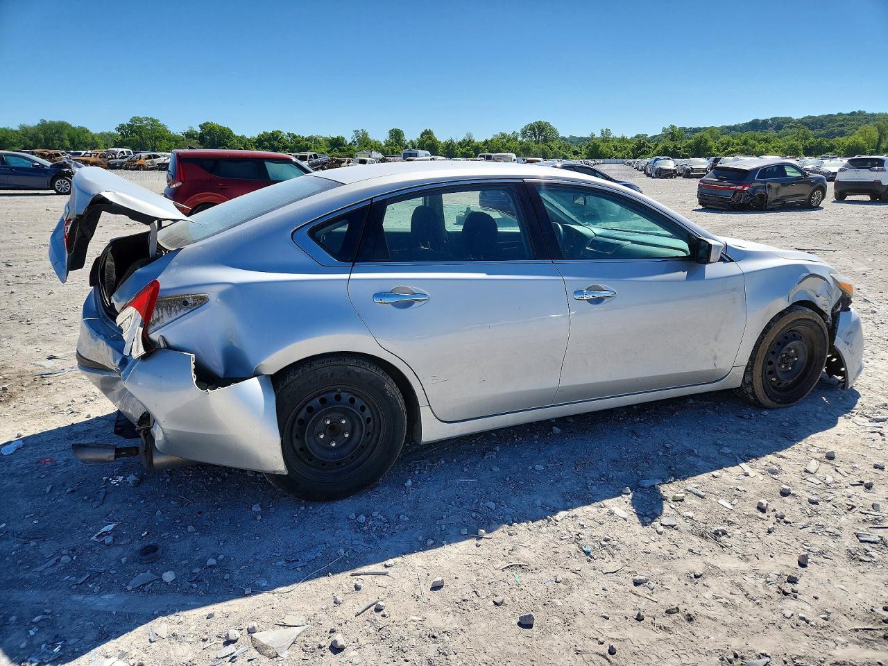2016 Nissan Altima 2.5 S - Фото 3