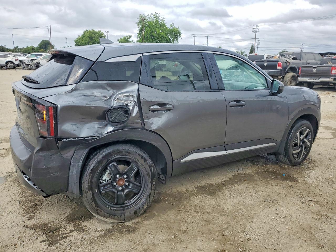 2025 Nissan Kicks Sv - Фото 3