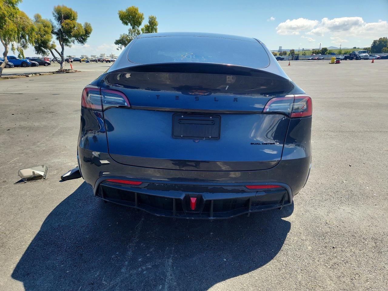 2024 Tesla Model Y - Фото 6