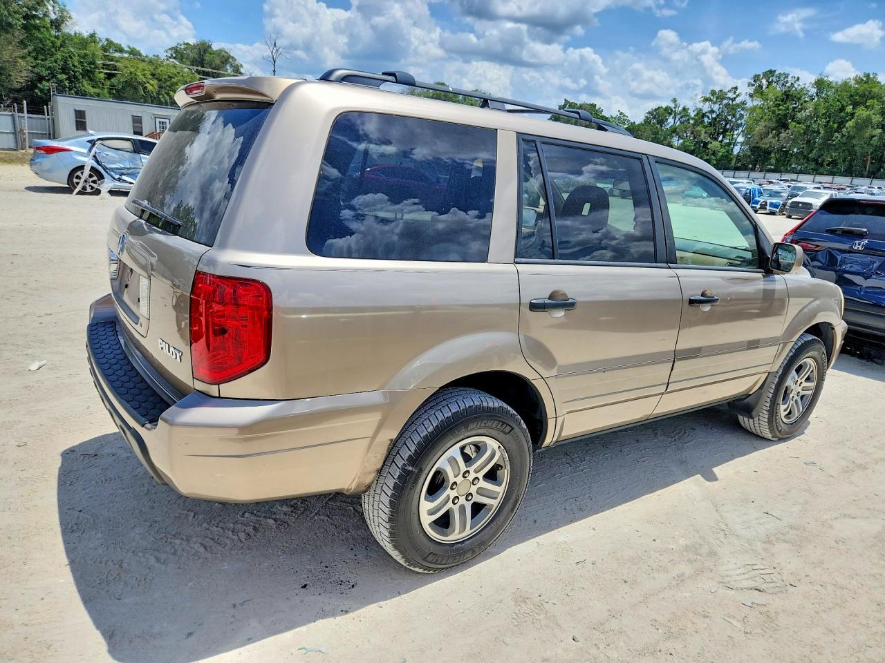 2004 Honda Pilot Exl - Image 3