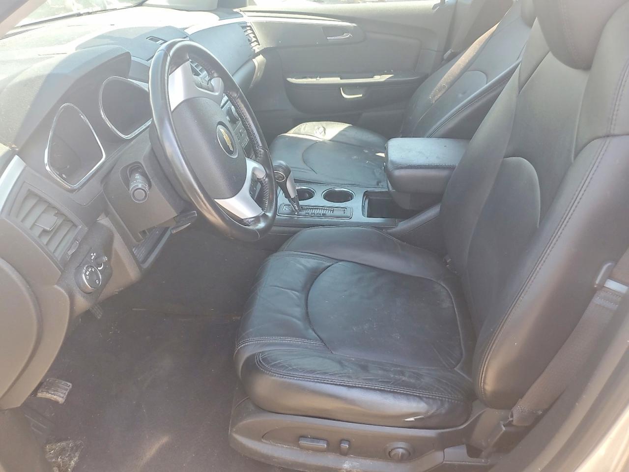 2012 Chevrolet Traverse - Image 7