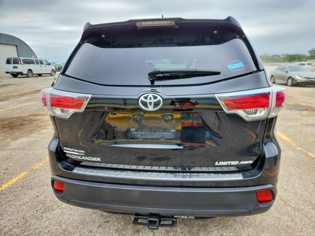 2015 Toyota Highlander Limited - Image 6