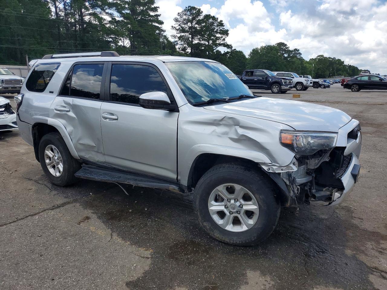 2019 Toyota 4Runner Sr5 - Фото 4