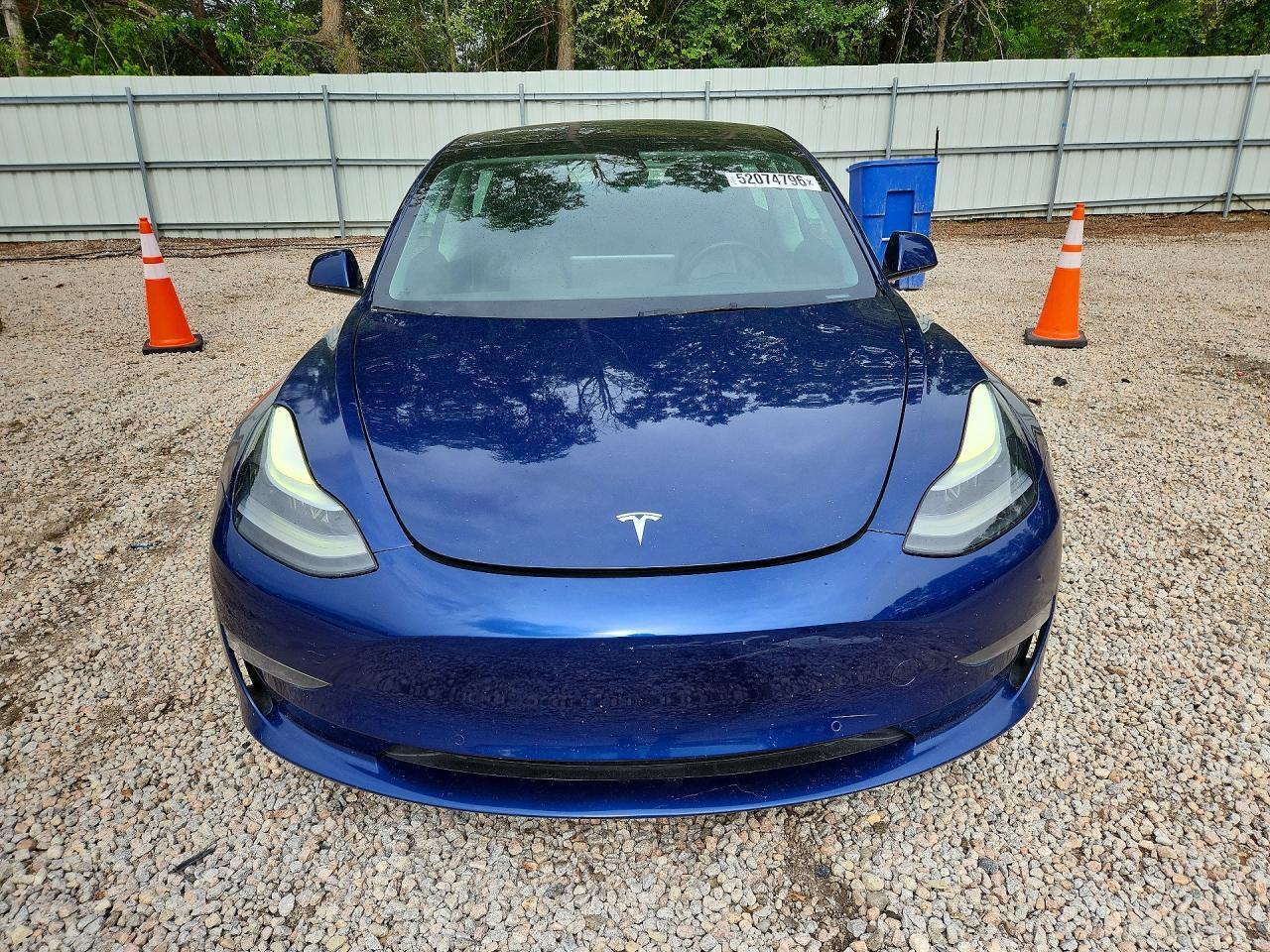 2021 Tesla Model 3 - Фото 5