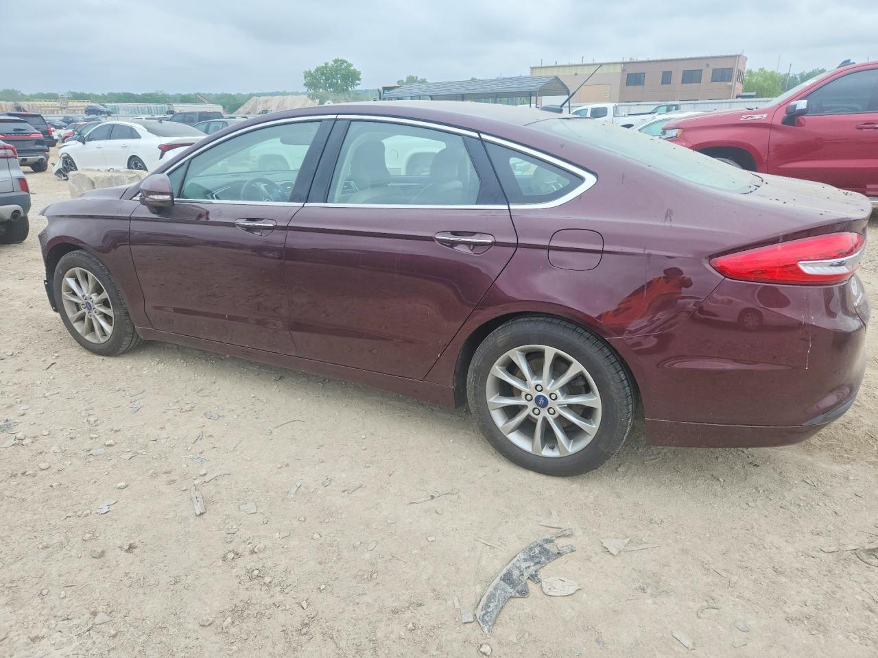 2017 Ford Fusion Se - Image 2