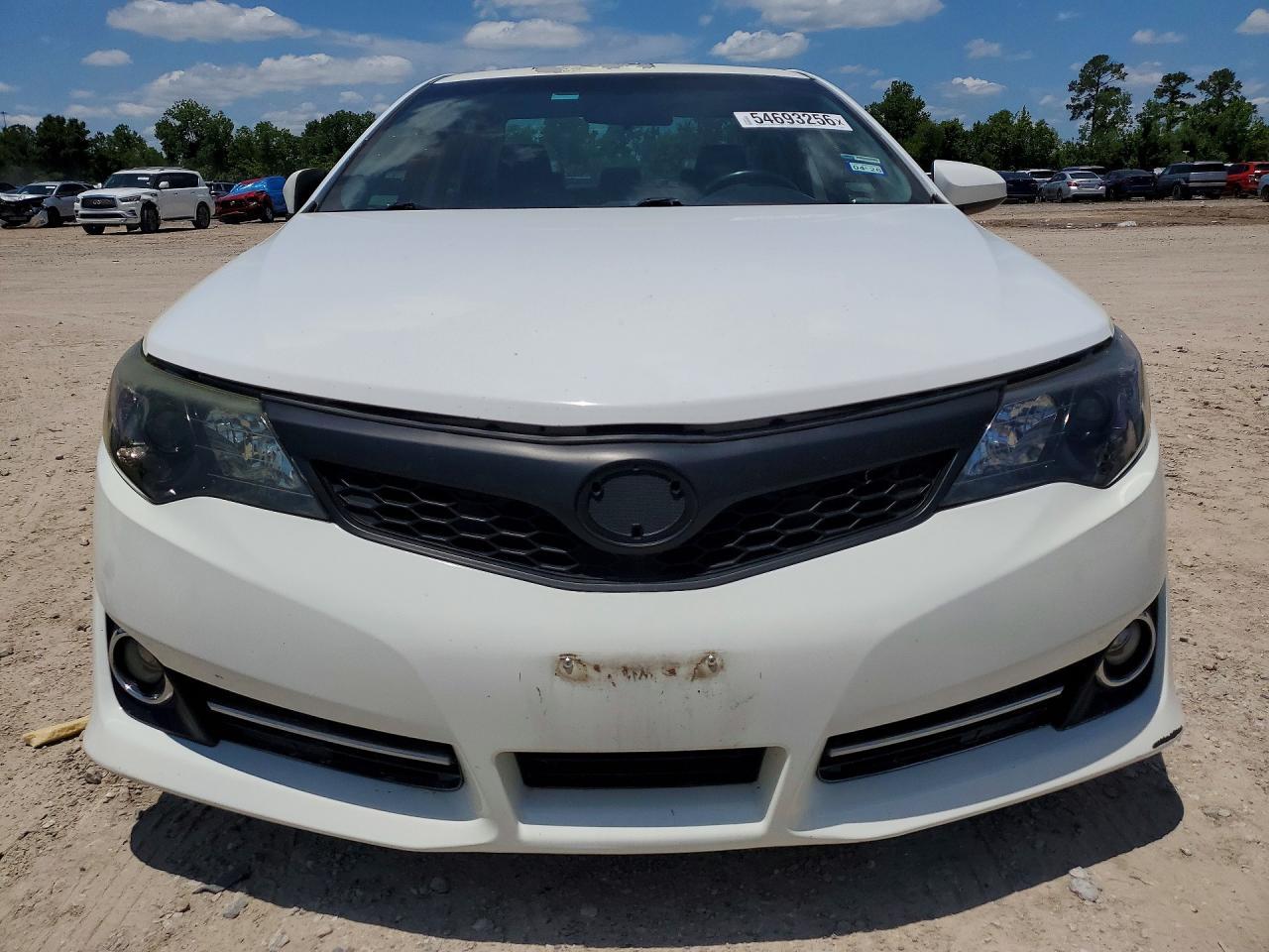 2013 Toyota Camry Se - Фото 5