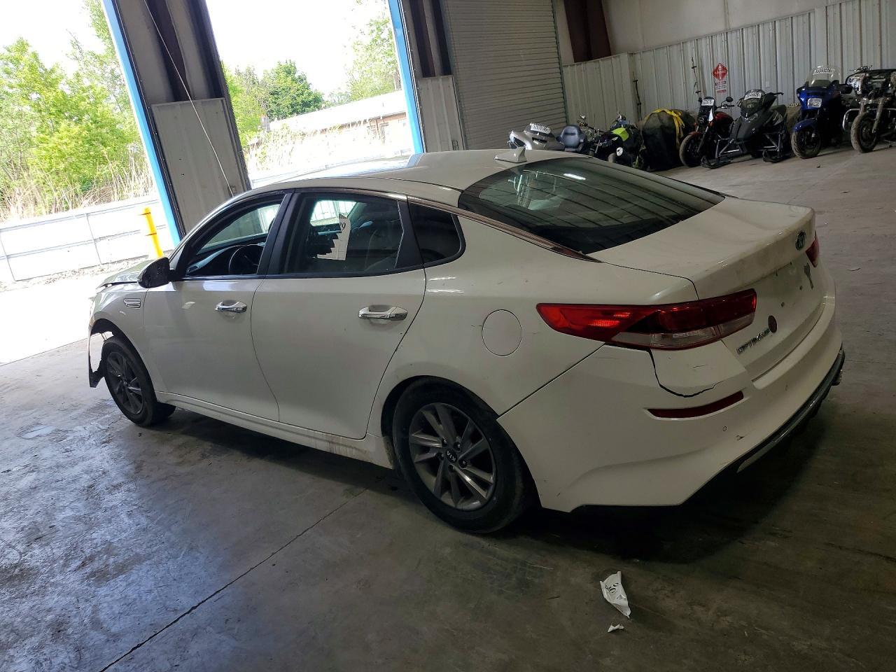 2020 Kia Optima Lx - Фото 2