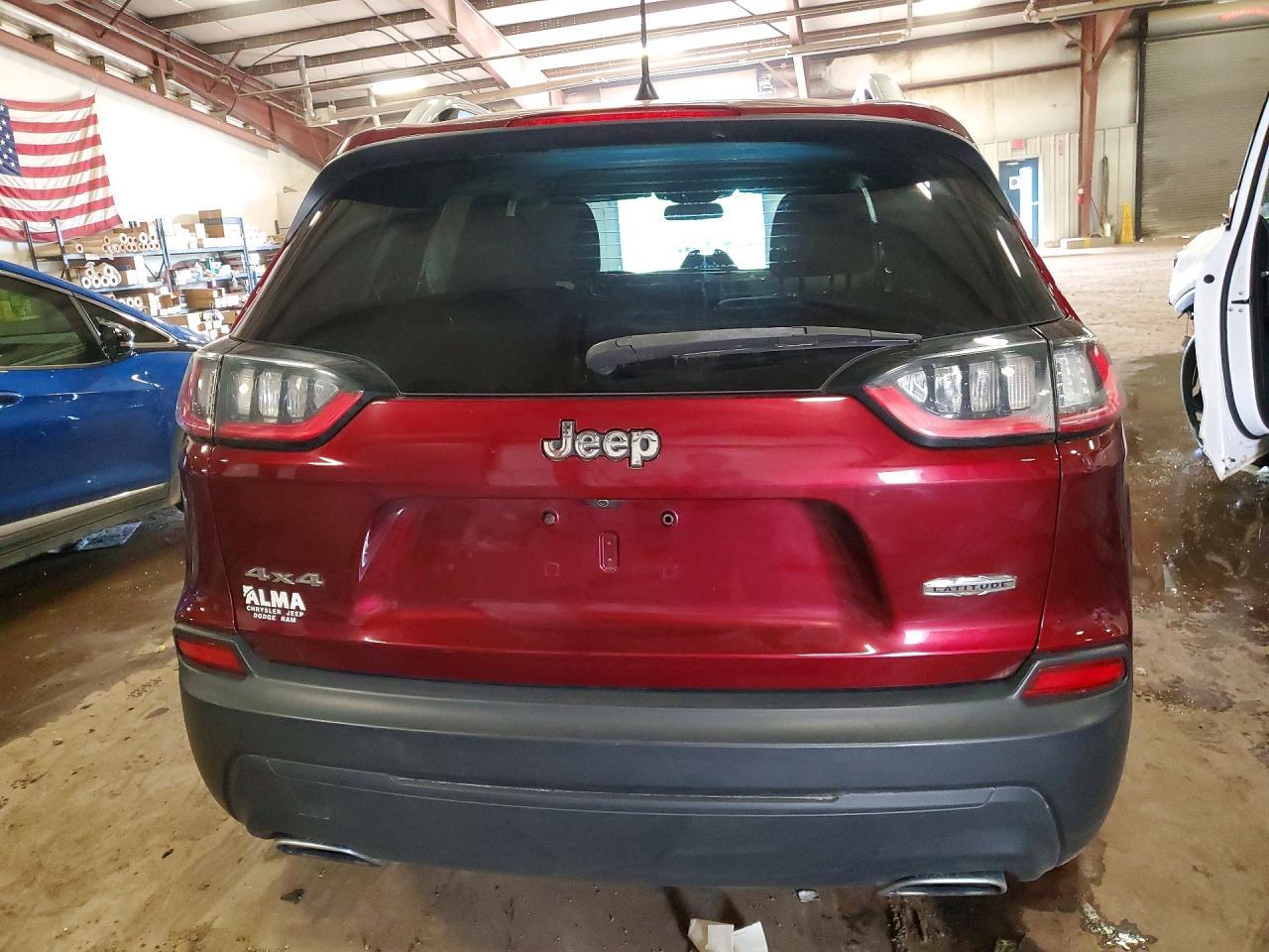 2019 Jeep Cherokee Latitude - Image 6