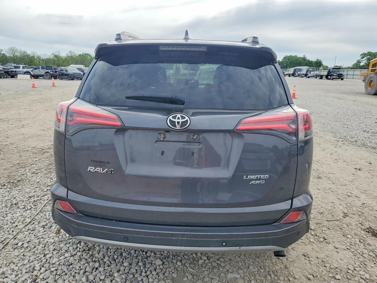 2017 Toyota Rav4 Limited - Фото 6