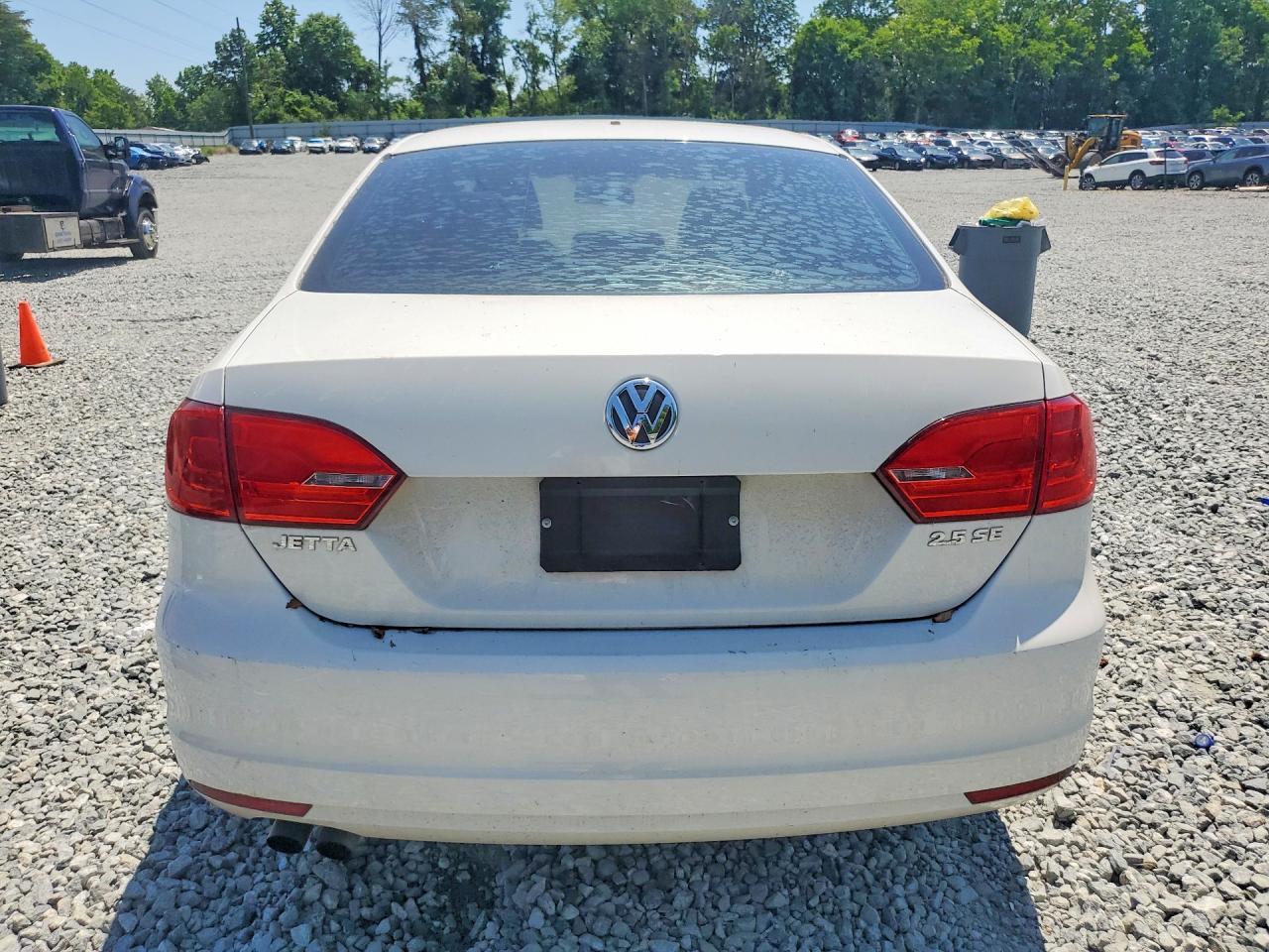 2012 Volkswagen Jetta Se - Image 6