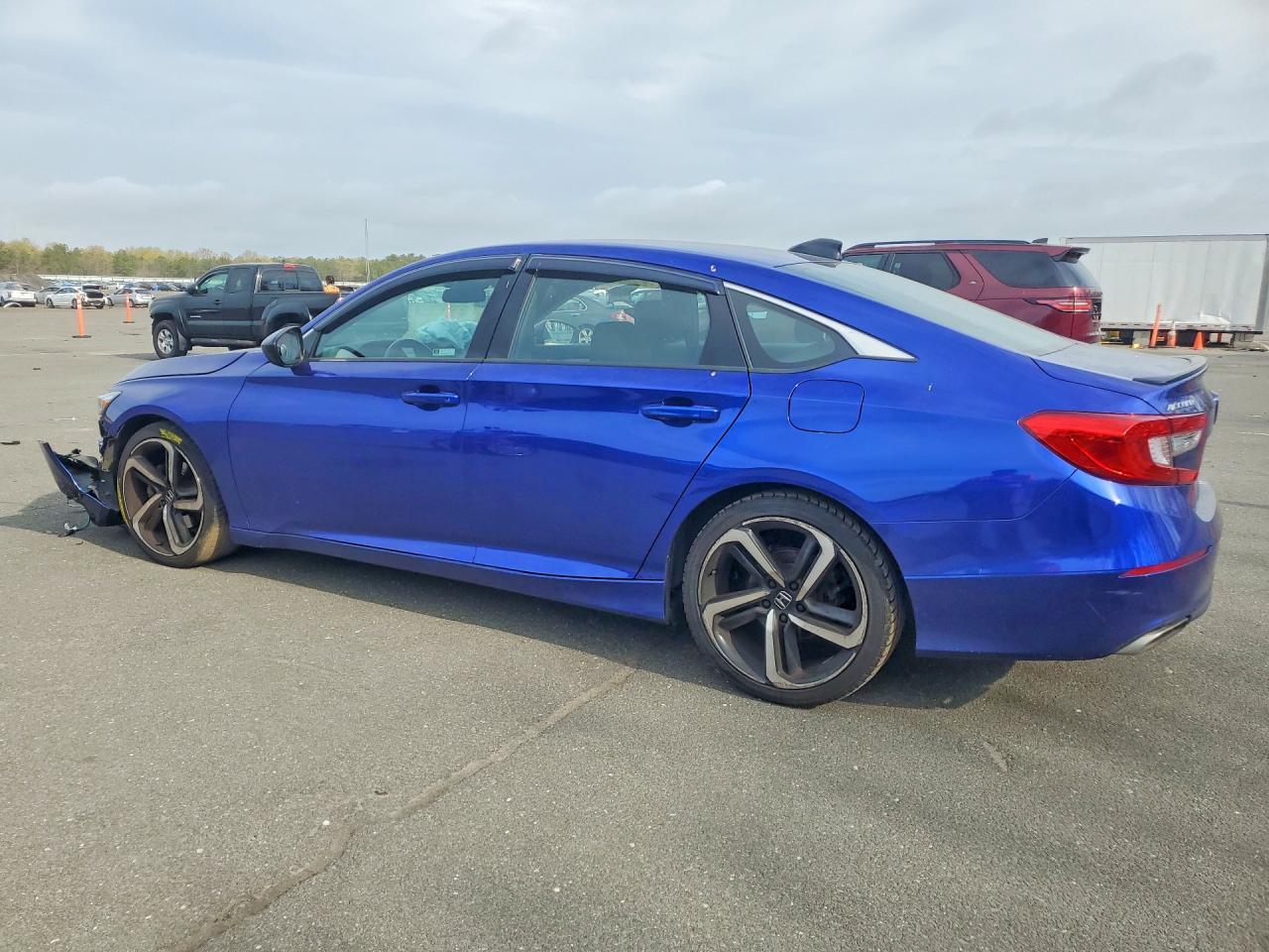 2021 Honda Accord Sport - Image 2