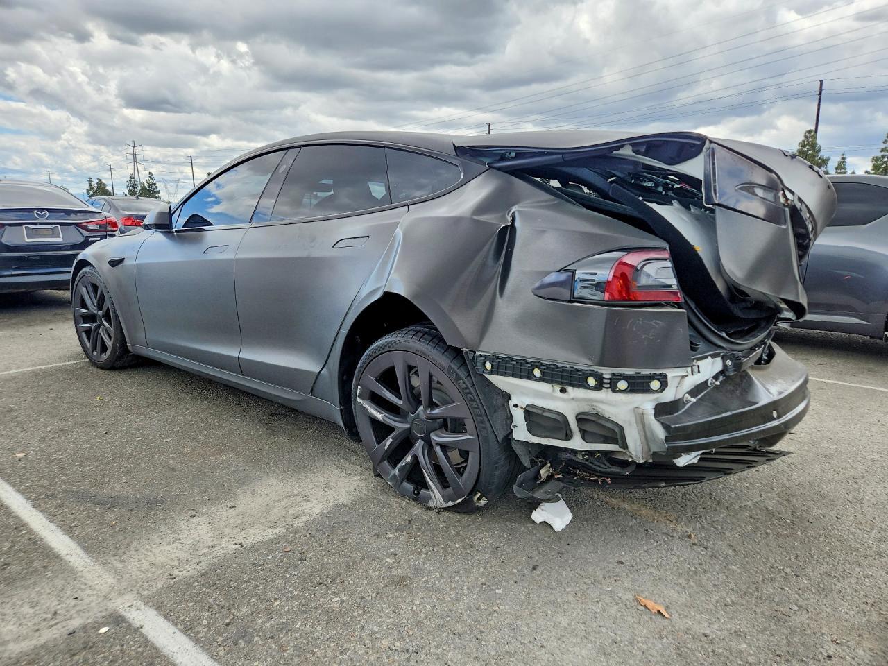 2021 Tesla Model S - Фото 2